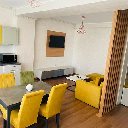 Myamar Apartment Mamaia Exterior foto