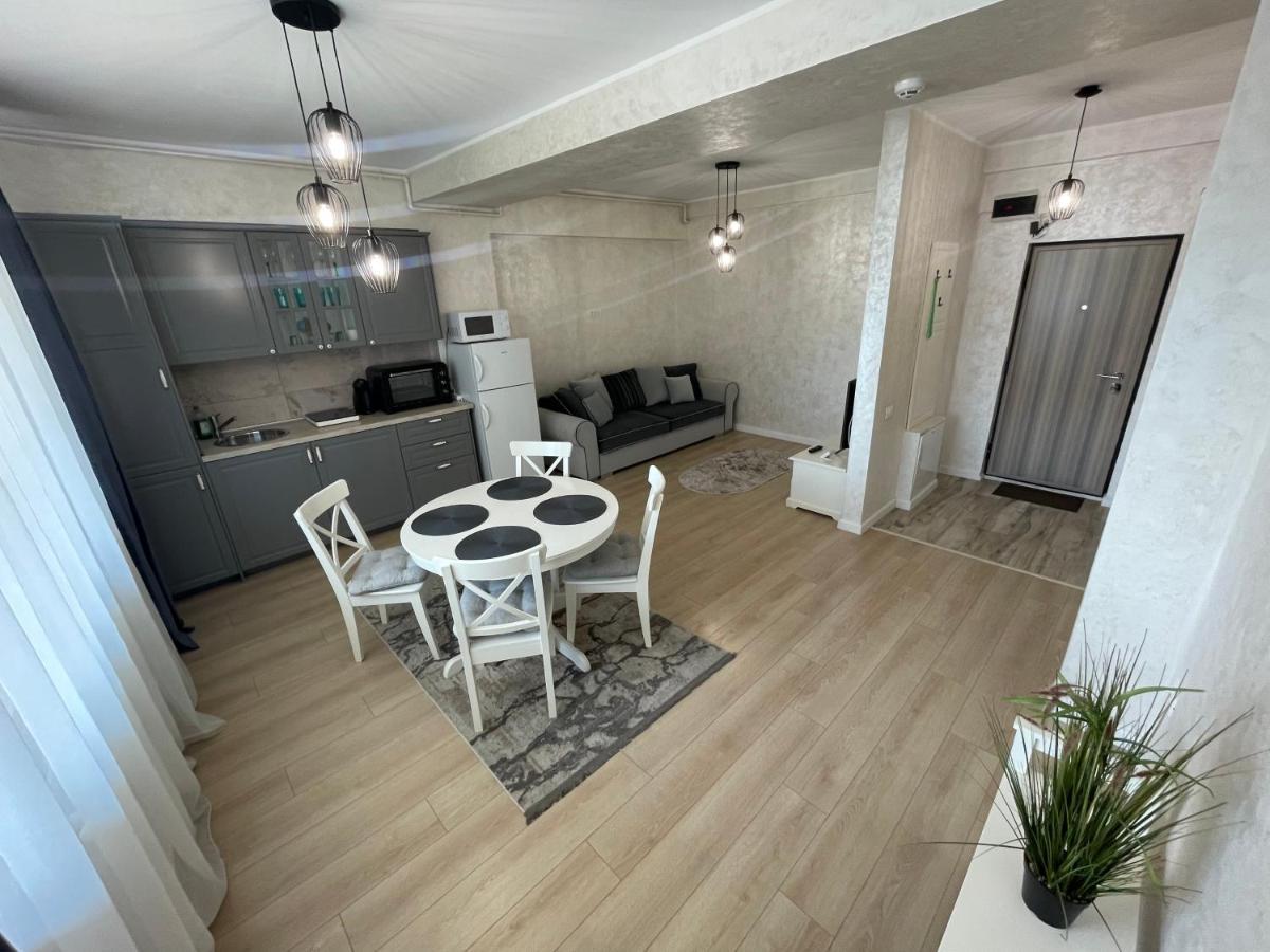 Myamar Apartment Mamaia Exterior foto